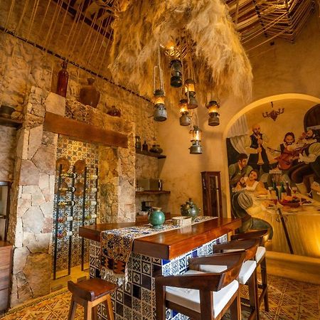 ホテル La Casa Del Encomendero バリャドリッド エクステリア 写真